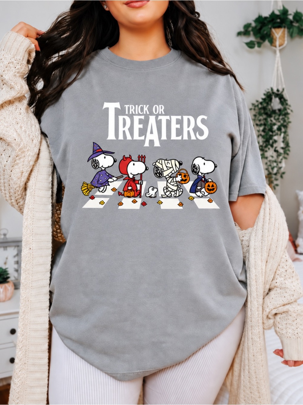 Snoopy Beatles Trick Or Treaters Abbey Road Comfort Colors T-Shirt Grey NWT